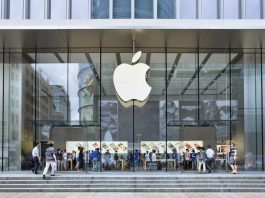 Apple compie 50 anni: la storia e i successi