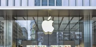 Apple compie 50 anni: la storia e i successi