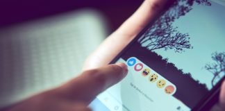 Minori e social: stop allo sharenting senza accordo dei genitori social