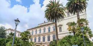 Caravaggio e Artemisia: la sfida di Giuditta in mostra a Roma Roma, Palazzo Barberini
