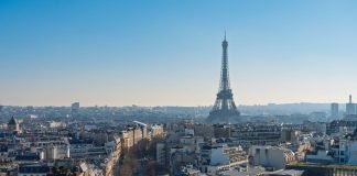 Parigi: il referendum per chiudere 500 vie della città ha dato esito positivo