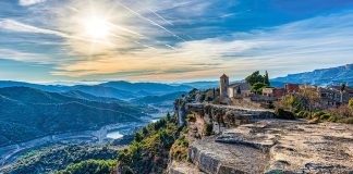 Spagna: Siurana, il borgo sospeso del Priorat Siurana Spagna