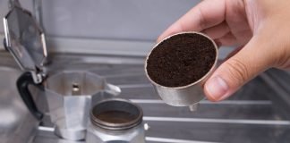 Quando buttare la moka: i segnali da non ignorare Moka caffè filtro