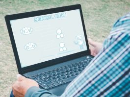 ChatGPT Salute, un “medico” a portata di chat: i rischi Uomo computer medico chat