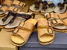 Addio cattivi odori e macchie: ecco come pulire i sandali con plantare in sughero Sandali sughero negozio