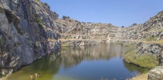 Dopo il bagno al fiume vi prude tutto? Forse, è il prurito del nuotatore Persone bagno lago fiume